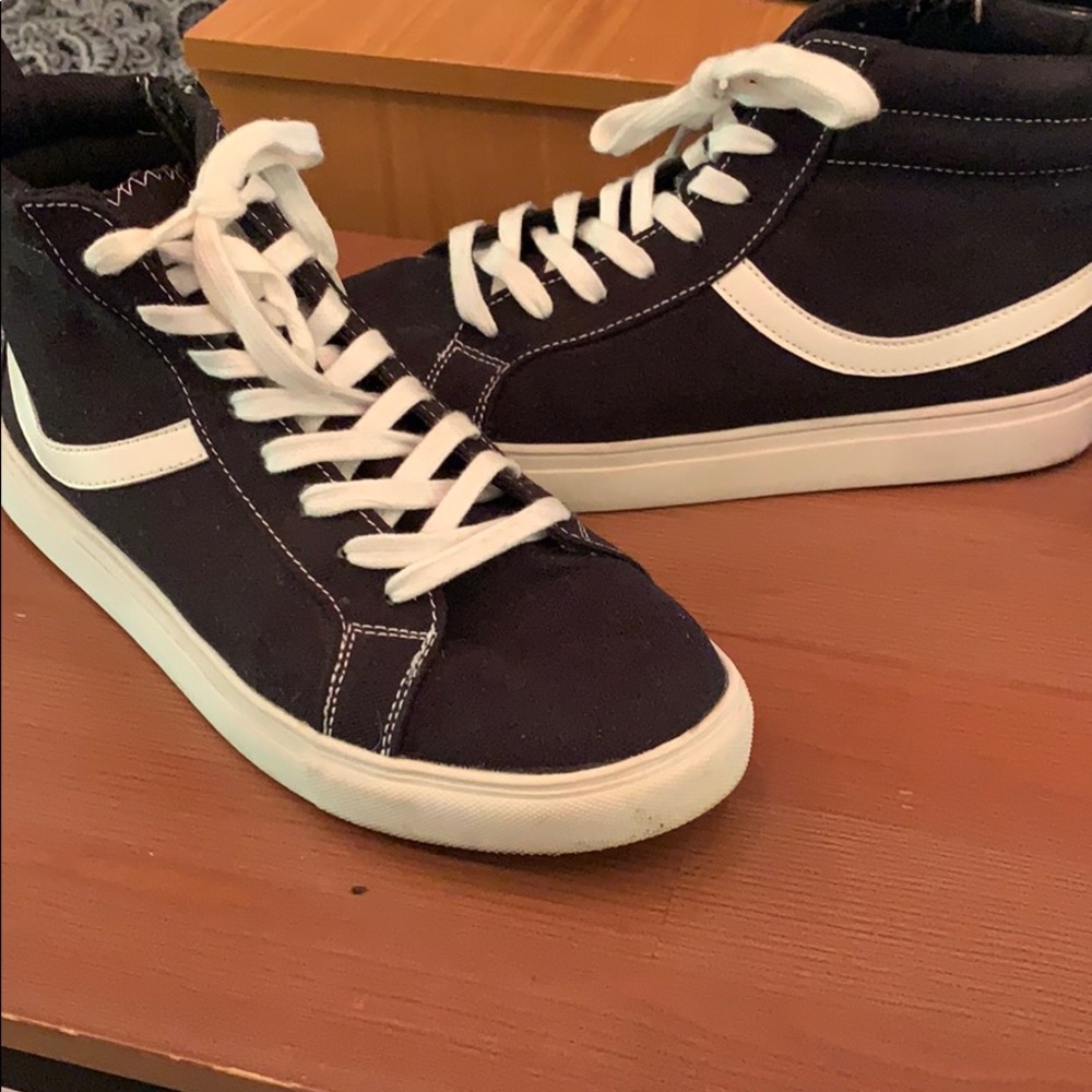 Black shoes